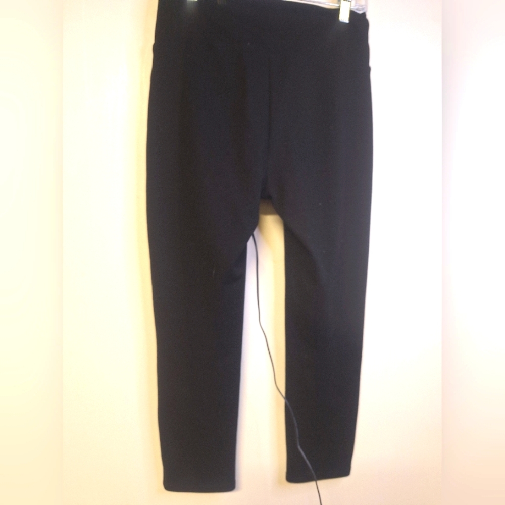 Assets SPANKS Black Cropped  Legging Size Med